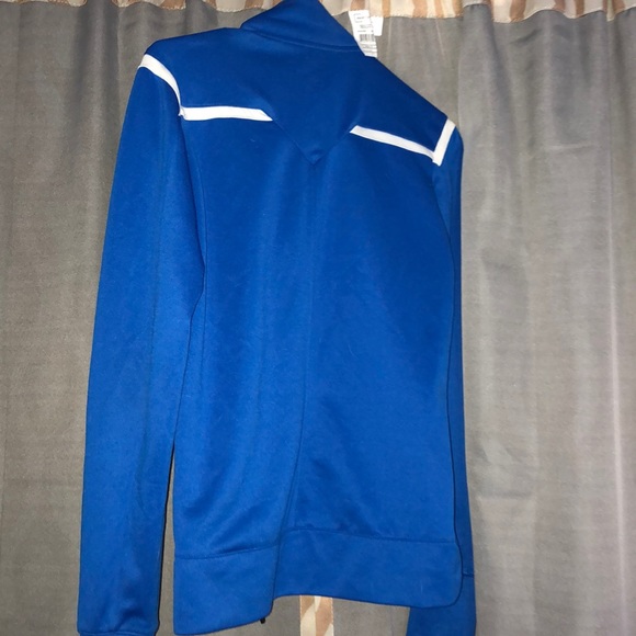 Nike jacket - Picture 3 of 3